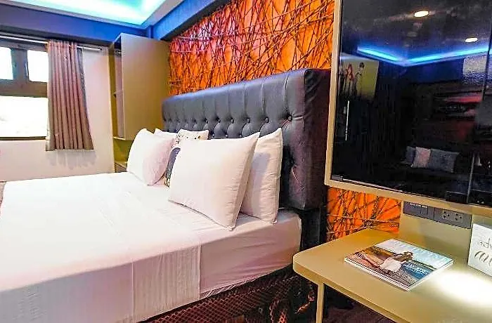 Clockworkorange Luxury Cebu Stadt