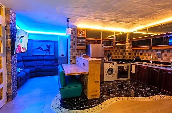 Clockworkorange Luxury Hotel Cebu Stadt